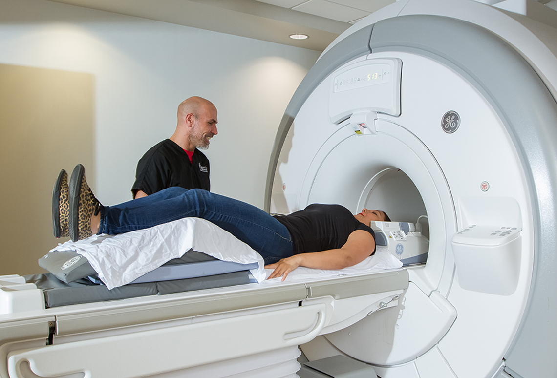 دستگاه MRI